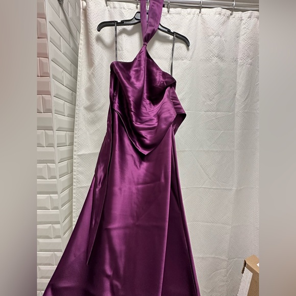 Retrofete Ester Dress in Eggplant Color - Picture 4 of 9